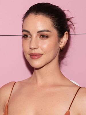 Adelaide Kane