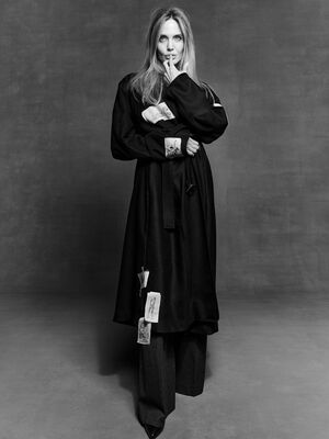 Angelina Jolie