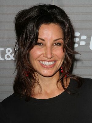 Gina Gershon